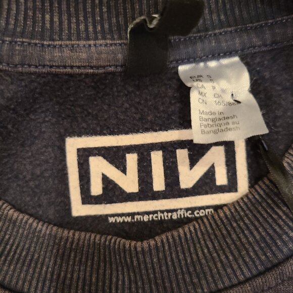 NWT Nine Inch Nail band sweat shirt size S - Picture 3 of 3